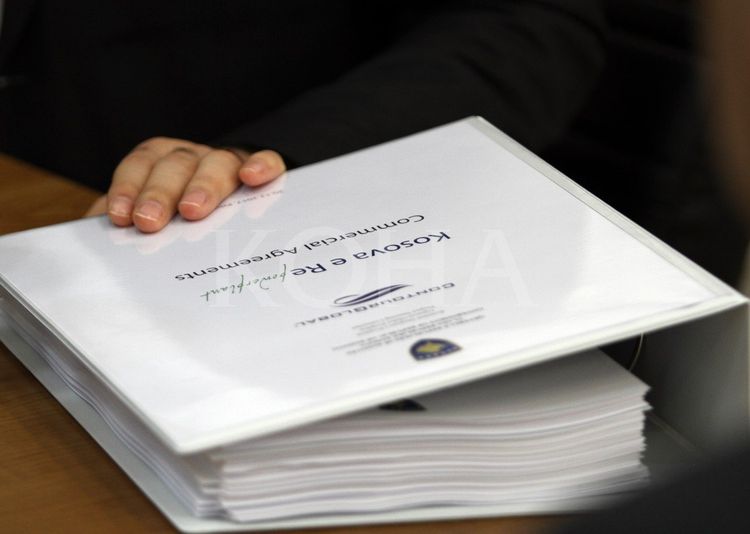Gjobiten dy institucione për moslejim të qasjes në dokumentet zyrtare