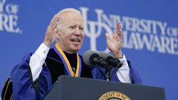 Bideni premton stabilitet me gjithë falimentimin e dy bankave