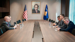Abdixhiku i thotë Hovenierit se Kosovës i duhet një marrëveshje me njohje të ndërsjellë