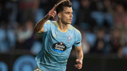 Napoli siguron mesfushorin Veiga