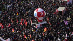Ashpërsohen protestat në Francë kundër planit të Macronit