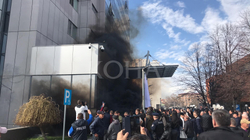 Protestohet kundër Marrëveshjes së Ohrit, kërkohet dorëheqja e Kurtit