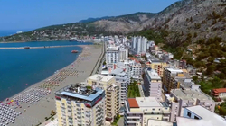 Në Shqipëri, turizmi në nevojë për punëtorë të kualifikuar
