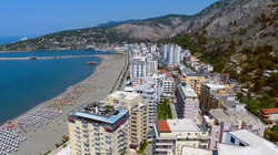 Në Shqipëri, turizmi në nevojë për punëtorë të kualifikuar