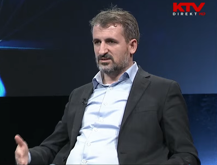 Miftaraj: Në një shtet normal, ministrja e Drejtësisë s’i atakon vendimet e Kushtetueses