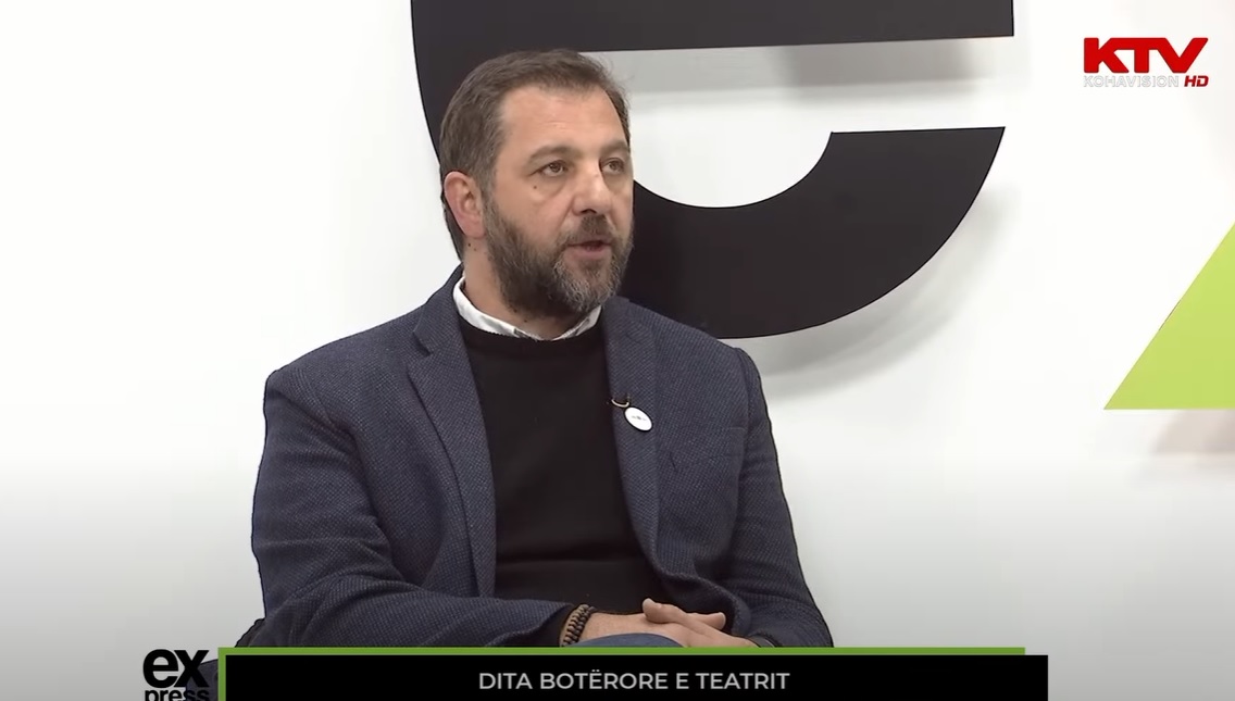 Dita Botërore e Teatrit