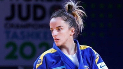 Distria me aksion të bukur, kalon pengesën e parë