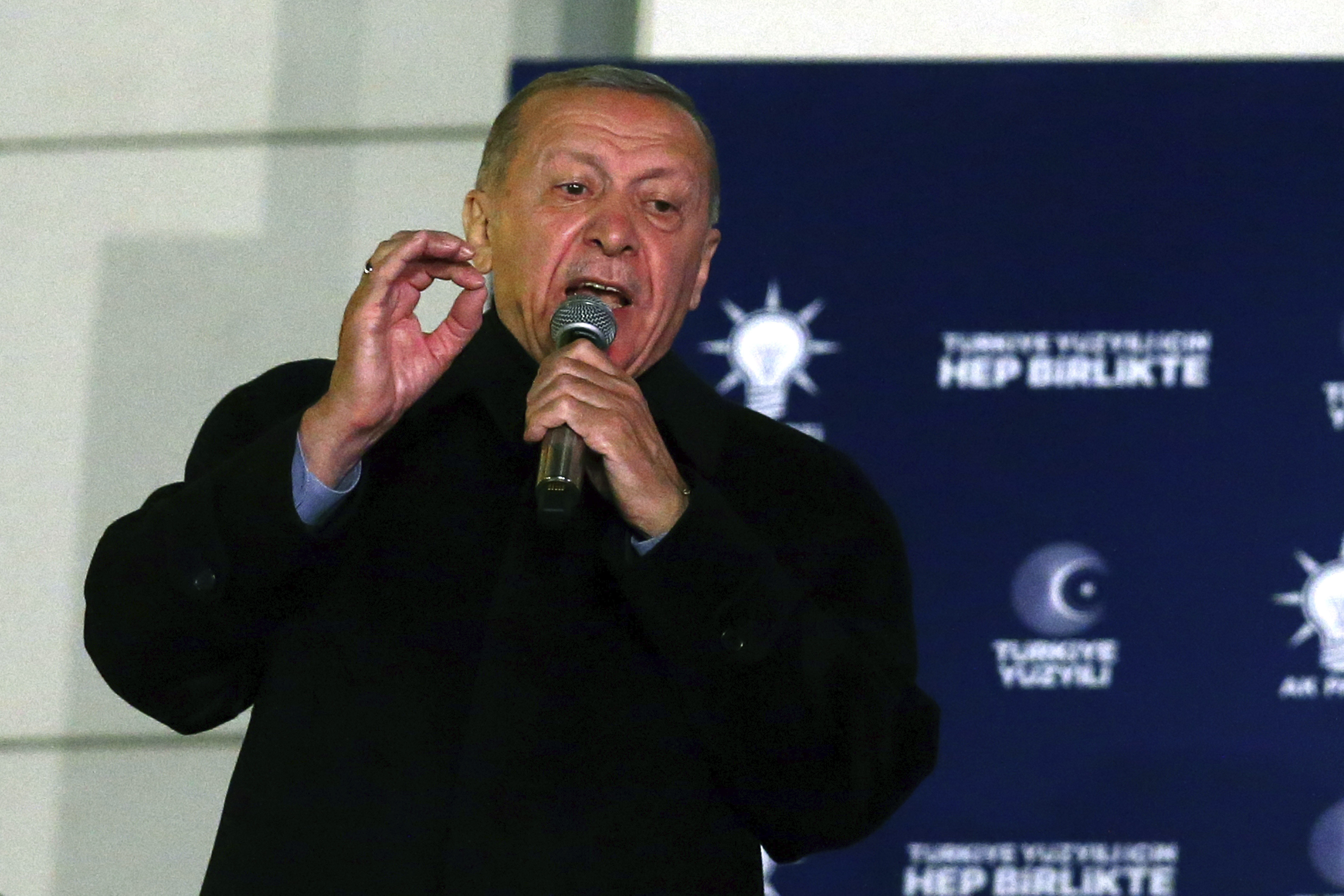 Erdogani prin me vota, por balotazhi konsiderohet i pashmangshëm