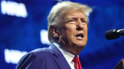 Njeriu që mund ta fundosë Trumpin