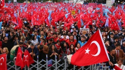 BE-ja vlerëson popullin turk për pjesëmarrjen në zgjedhje