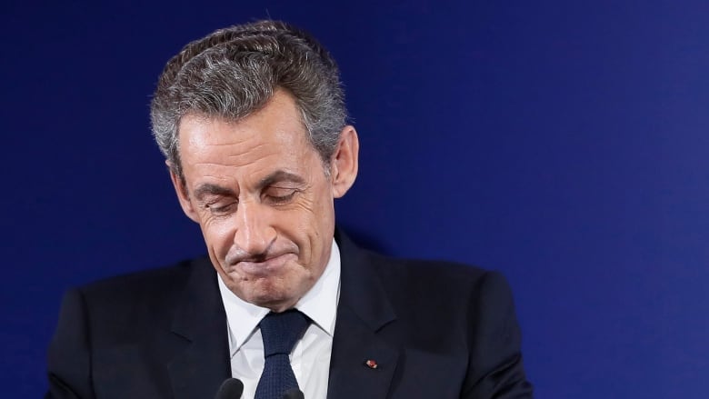 Ish-presidentit francez Sarkozy i konfirmohet dënimi për korrupsion