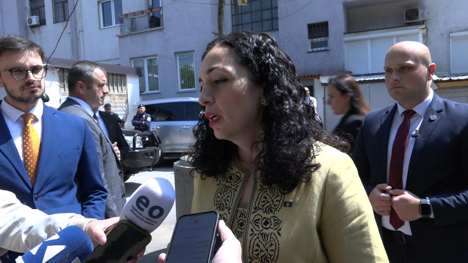 Osmani: Kryetarët në veri janë të detyruar të betohen brenda afatit