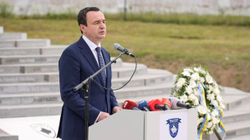 Kurti: Serbia kishte qëllim zhdukjen fizike të të burgosurve politikë në Burgun e Dubravës
