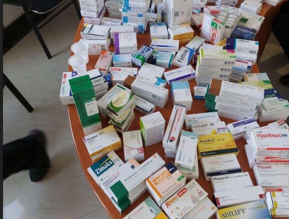 Në dy barnatore në Ferizaj sekuestrohen 479 pako të barnave pa banderola