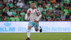 Shaqiri asiston dhe shpallet lojtar i ndeshjes