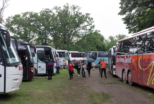 Kompanitë që transportuan serbët në Beograd