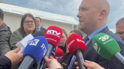 Sarrazin: Nuk lejojmë që për ndonjë budallallëk të hidhen poshtë marrëveshjet e arritura