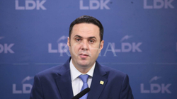 Abdixhiku: Veriu po sulmohet nga bandat, Kurti po i sulmon aleatët 
