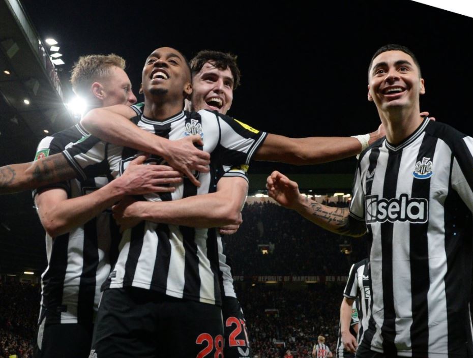Newcastle eliminon nga Kupa EFL fituesin në fuqi të garës