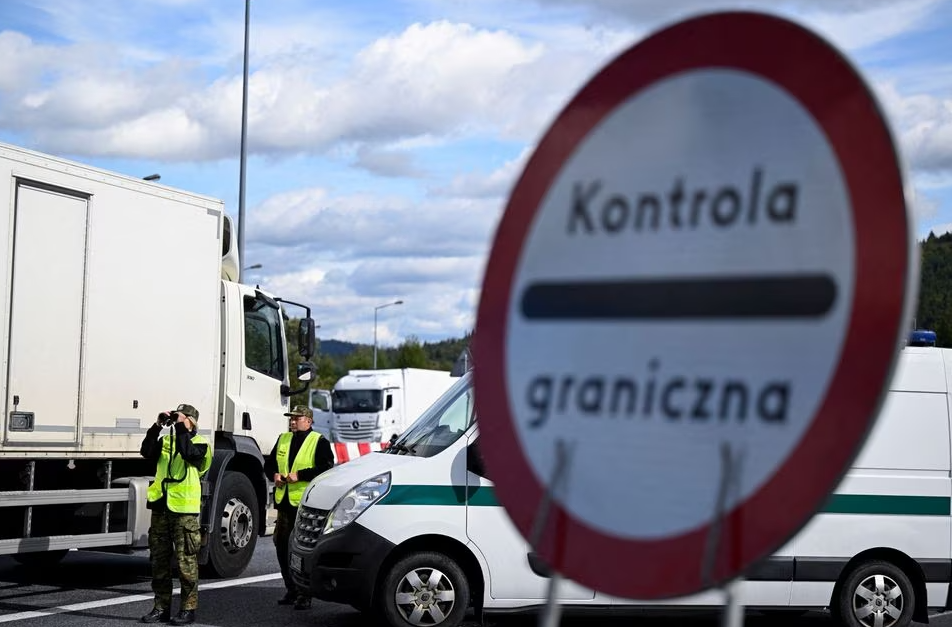 Polonia zgjat kontrollet kufitare me Sllovakinë për shkak të migracionit