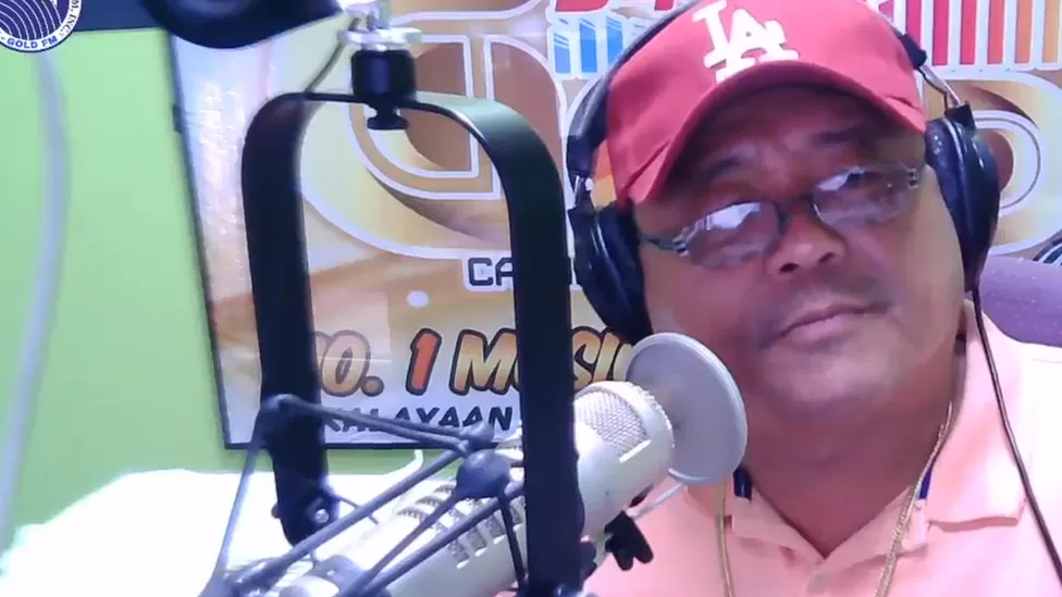 Prezantuesi i radios në Filipine vritet gjatë transmetimit