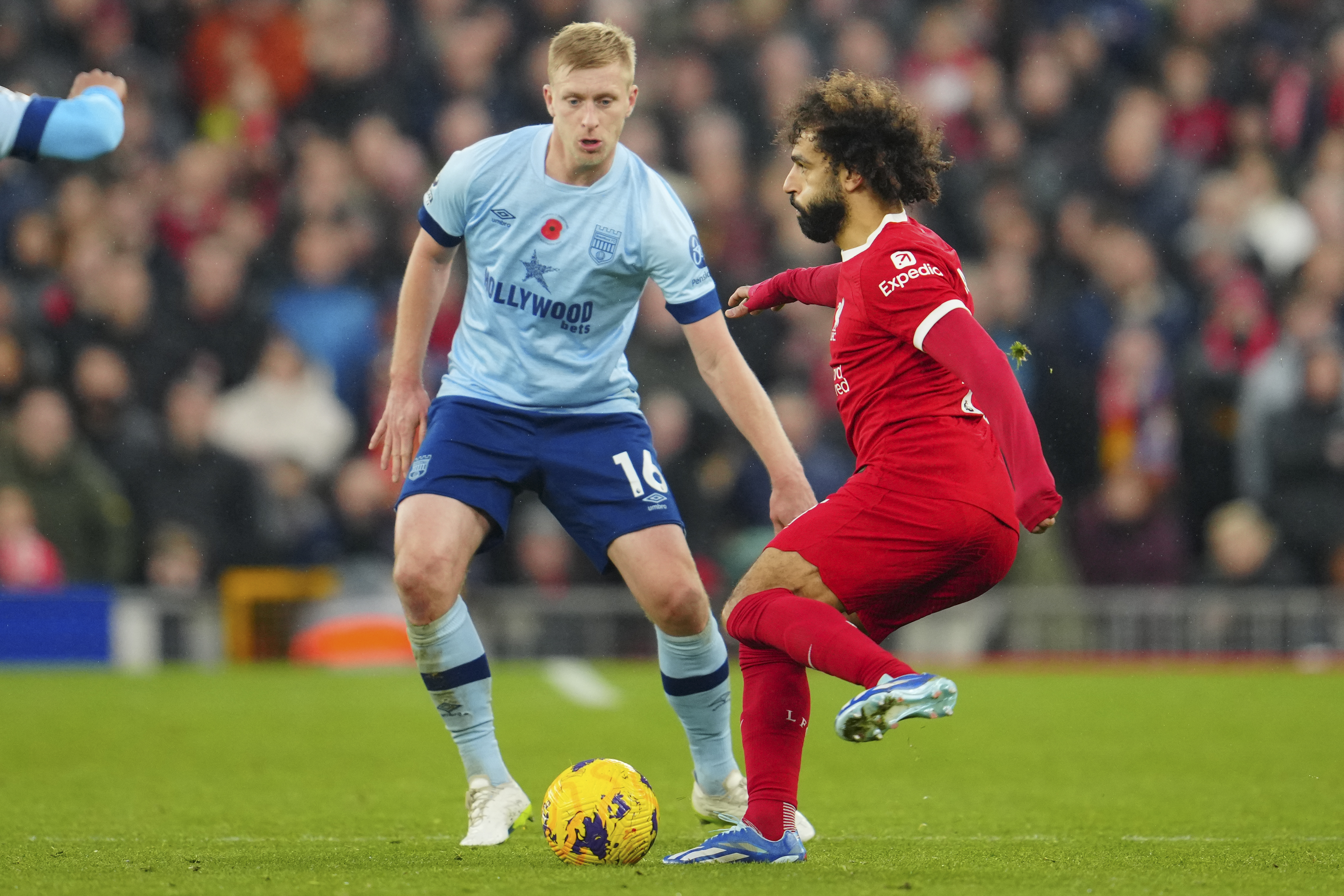 Salah shkëlqen në fitoren bindëse të Liverpoolit