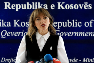 Ministrja e Drejtesise, Albulena Haxhiu