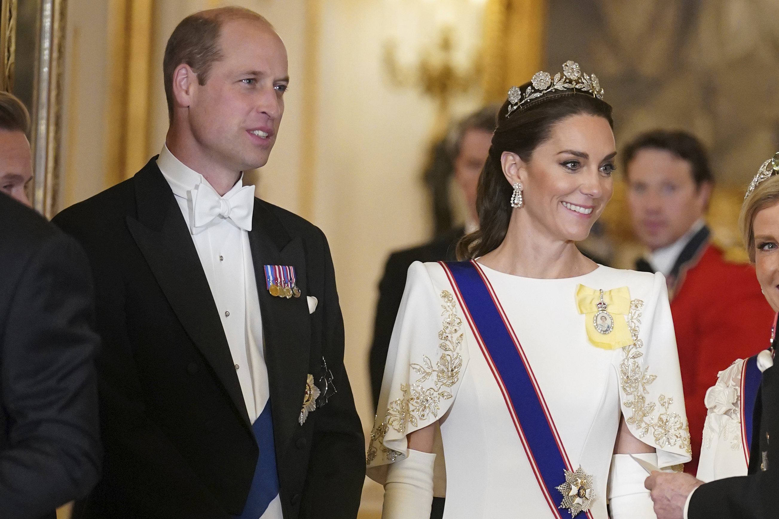 Princesha e Uellsit vendos kurorën që nuk është përdorur për 9 dekada