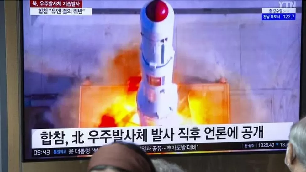Koreja e Veriut pretendon se lansoi me sukses një satelit spiun na hapësirë
