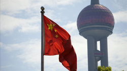 Për të ngritur turizmin, Kina heq vizat përkohësisht për disa shtete