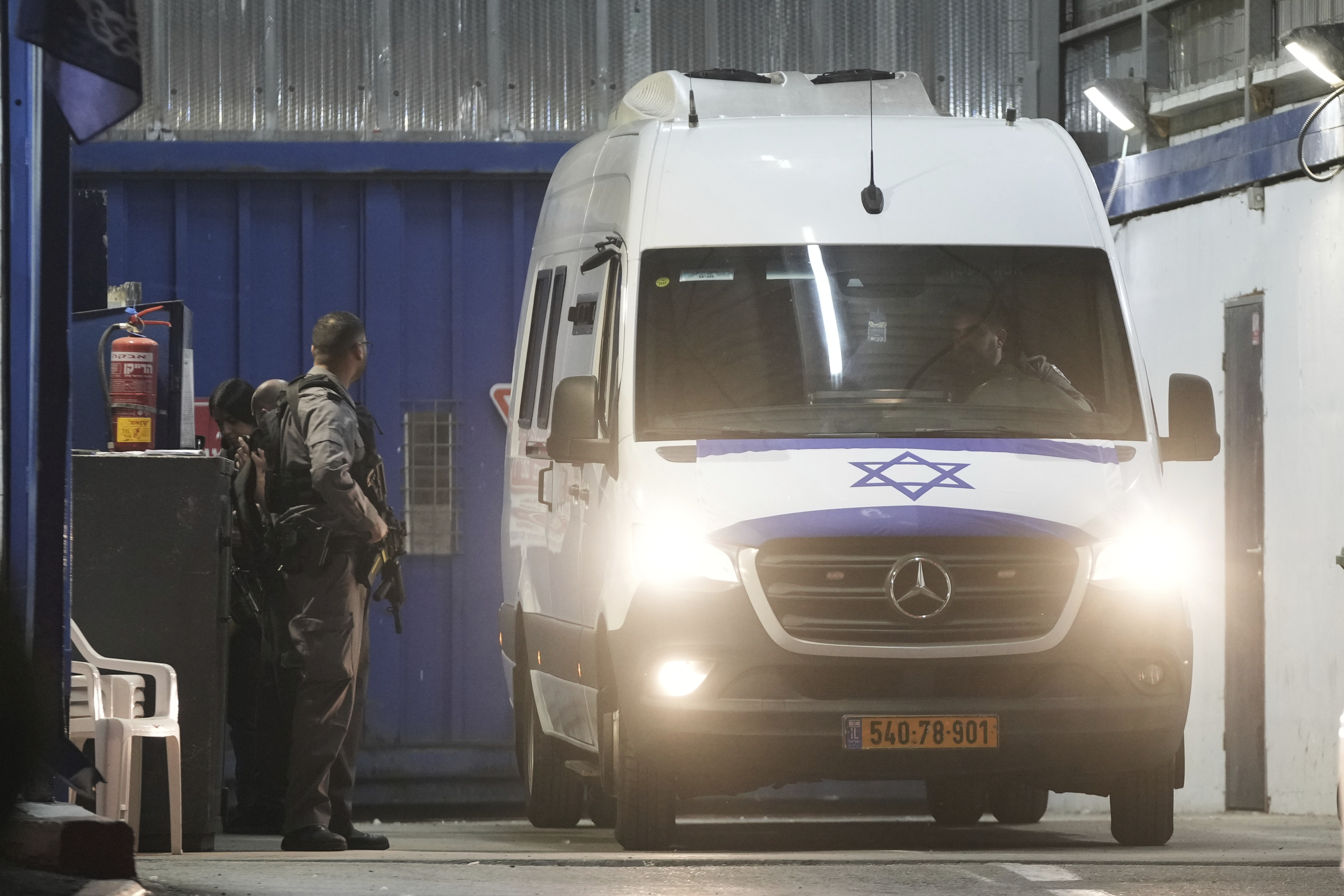 14 pengje izraelite do të lirohen sot për 42 të burgosur palestinezë