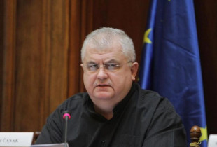 Nenad Çanak