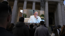 Papa Françesku po trajtohet për inflamacion të mushkërive, shtyn disa takime