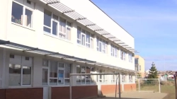 MLGA blames the Municipality for reducing the school facility in Podujevë