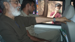 India bastis portalin kritik, interviston disa gazetarë