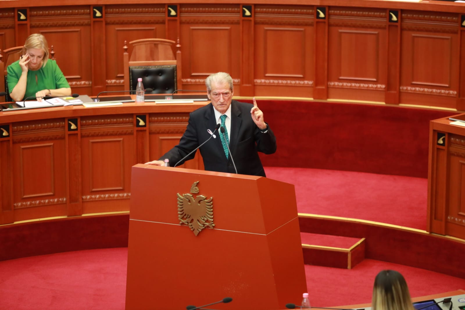 Berisha: Rama është argat i Vuçiqit, synojnë ndarjen e Kosovës