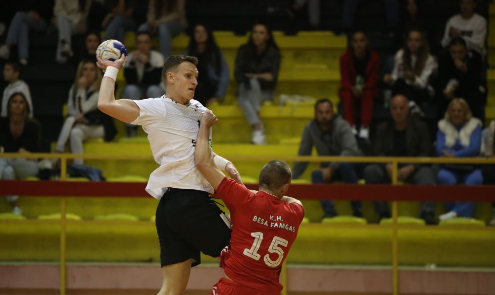 Besa Famgas pëson thellë nga Beshiktashi