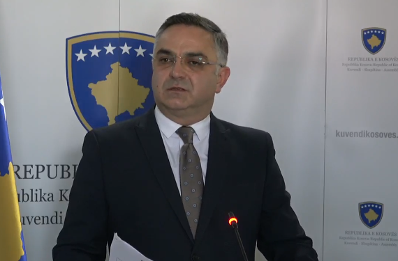 Shefi i Grupit Parlamentar të Aleancës për Ardhmërinë e Kosovës, Besnik Tahiri