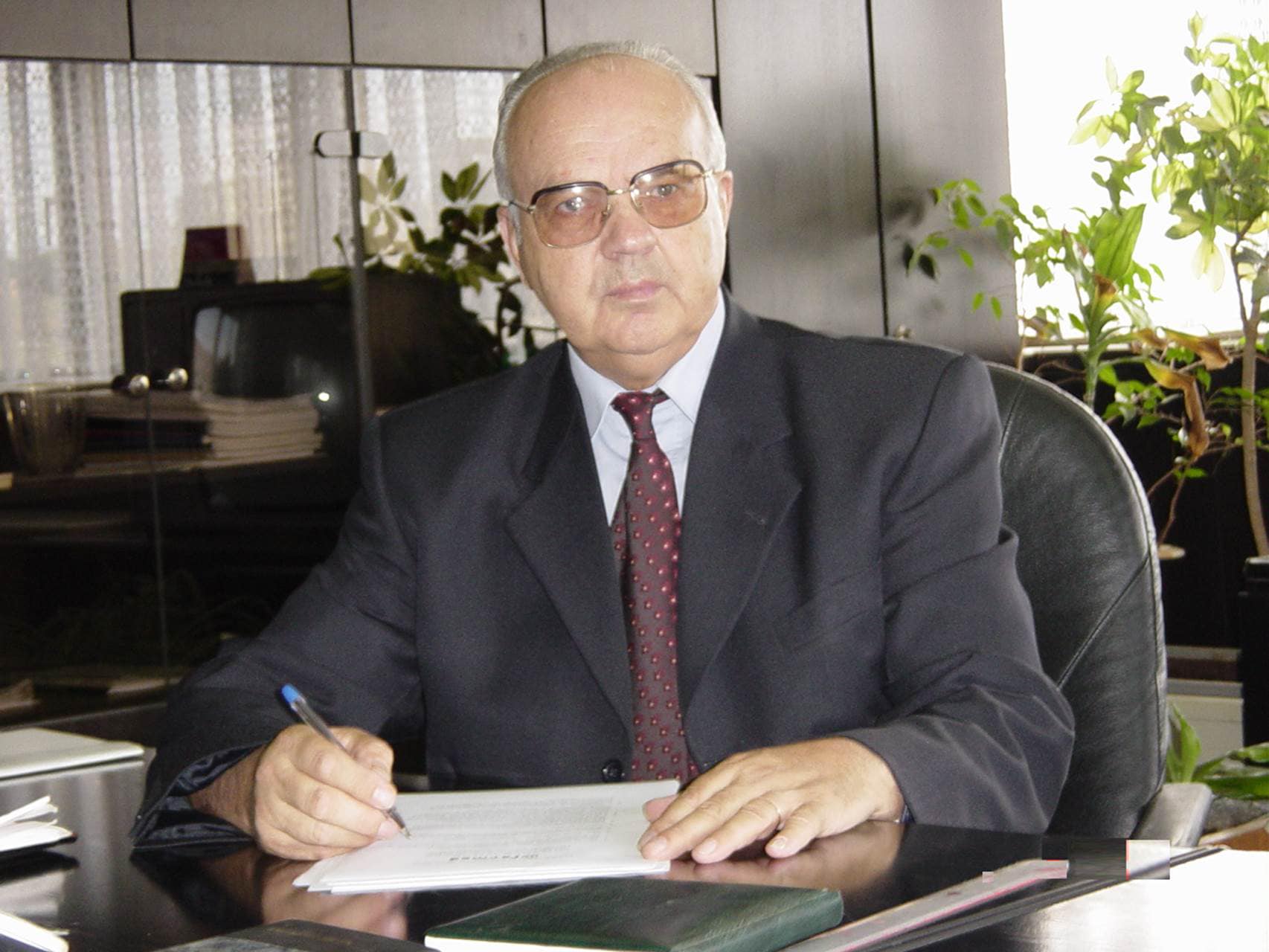 Vdiq Amir Agani, doajen i farmacisë