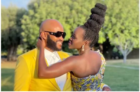 Lupita Nyongo është ndarë nga Selema Masekela