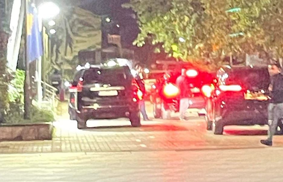 Para vizitës së pesëshes, Hovenieri i shkon në zyrë Kurtit