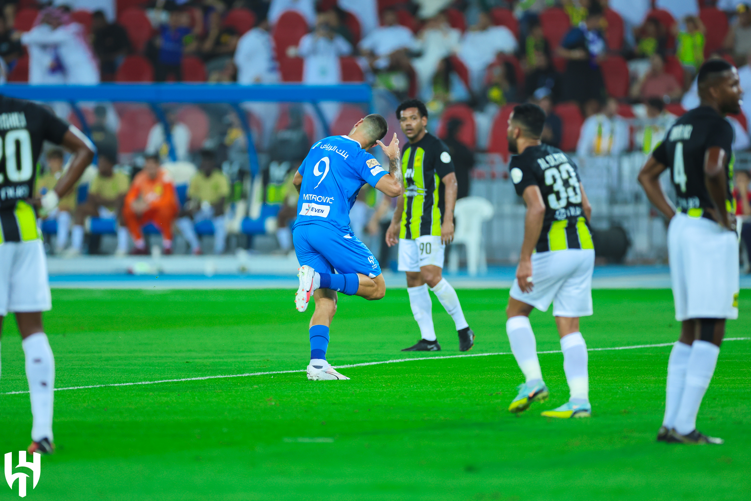 Futbolli në Arabi nis të bëhet spektakolar, shtatë gola në kryendeshjen e javës