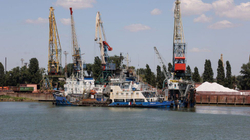 Rusia bombardon portin e grurit ukrainas në lumin Danub