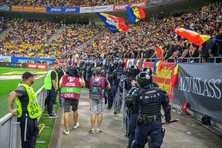 Policia rumune ka identifikuar huliganët që shpalosën mesazhin “Kosova është Serbi”