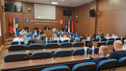 Akuza, fyerje e kërcënime në debatin për buxhetin e Lipjanit”