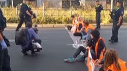 Aktivistët kundër ndryshimeve klimatike organizojnë një tjetër protestë në Berlin
