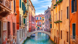 UNESCO-ja e shpëton Venecian nga statusi i trashëgimisë në rrezik