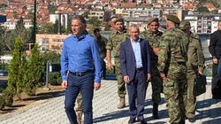 Kurti kujton vizitën e ambasadorit rus afër kufirit me Kosovën: Që atëherë, dhuna është intensifikuar