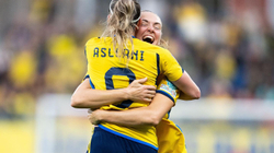 Asllani me Suedinë mposhtin Italinë