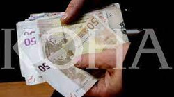 Remitencat shënojnë rritje, kaq para dërgoi diaspora gjatë vitit 2023”